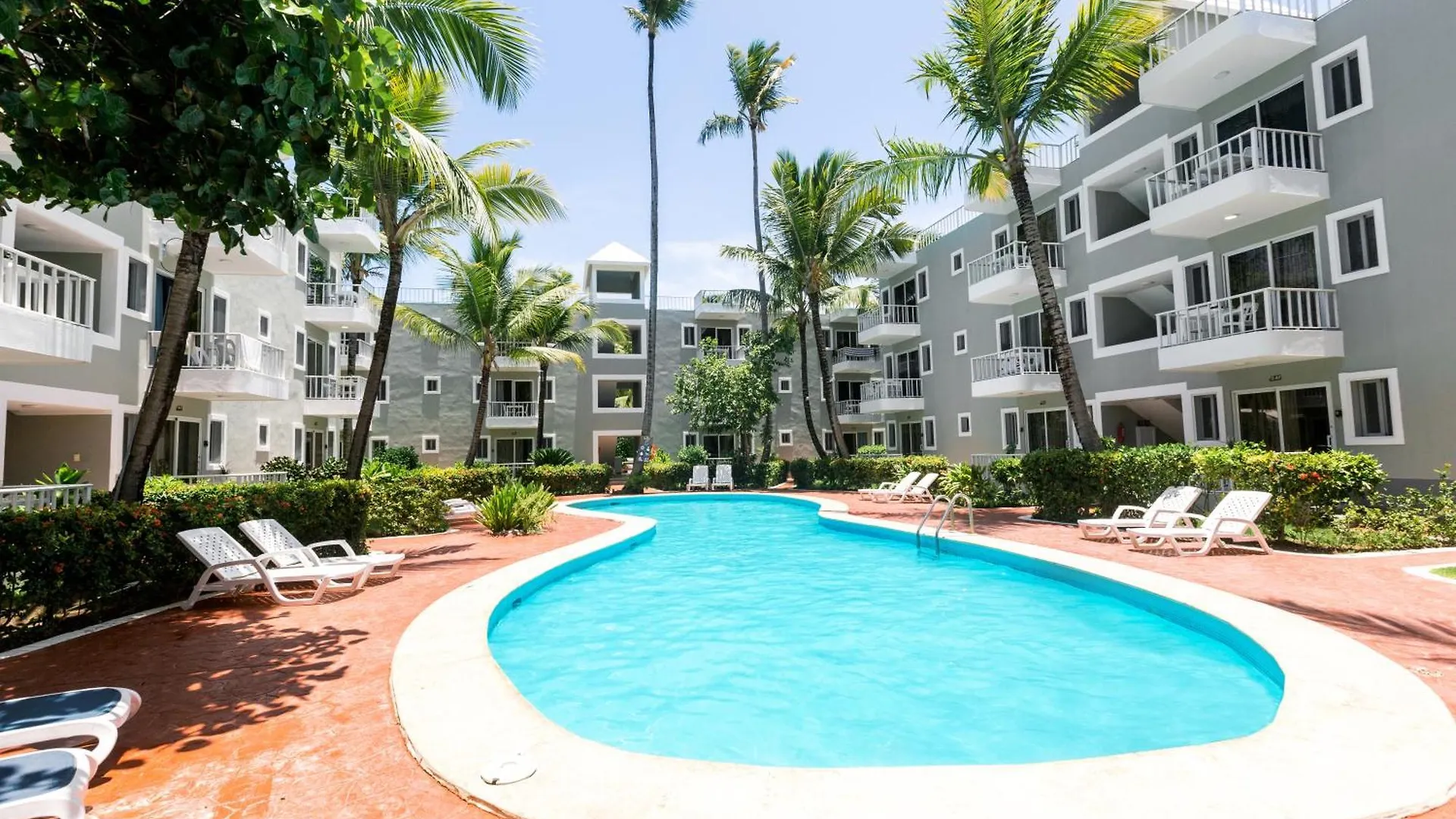 Sunny Studios Deluxe Playa Los Corales - Wifi, Beach, Pool プンタ・カナ アパートホテル
