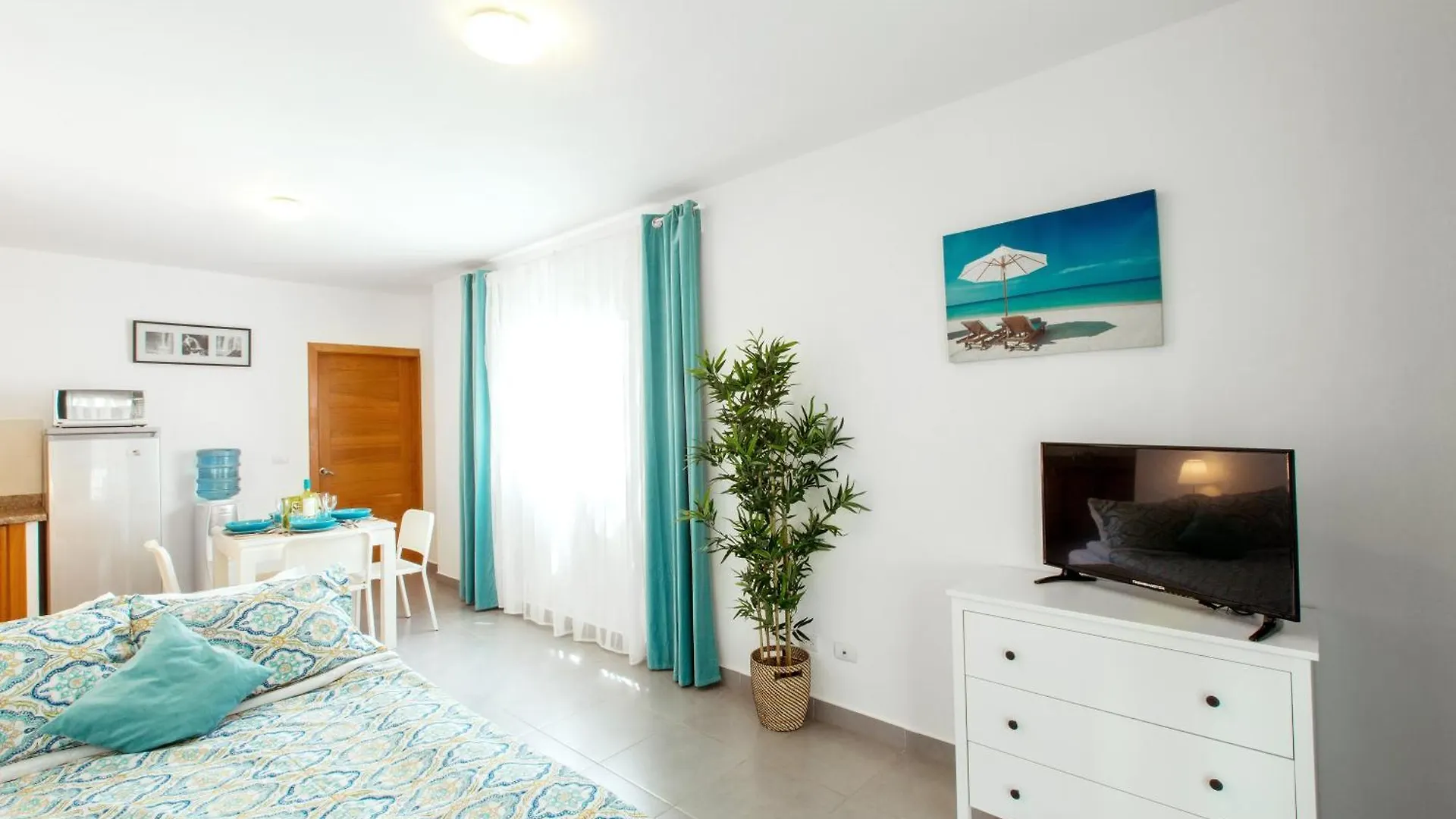 Sunny Studios Deluxe Playa Los Corales - Wifi, Beach, Pool プンタ・カナ 5*,  ドミニカ共和国