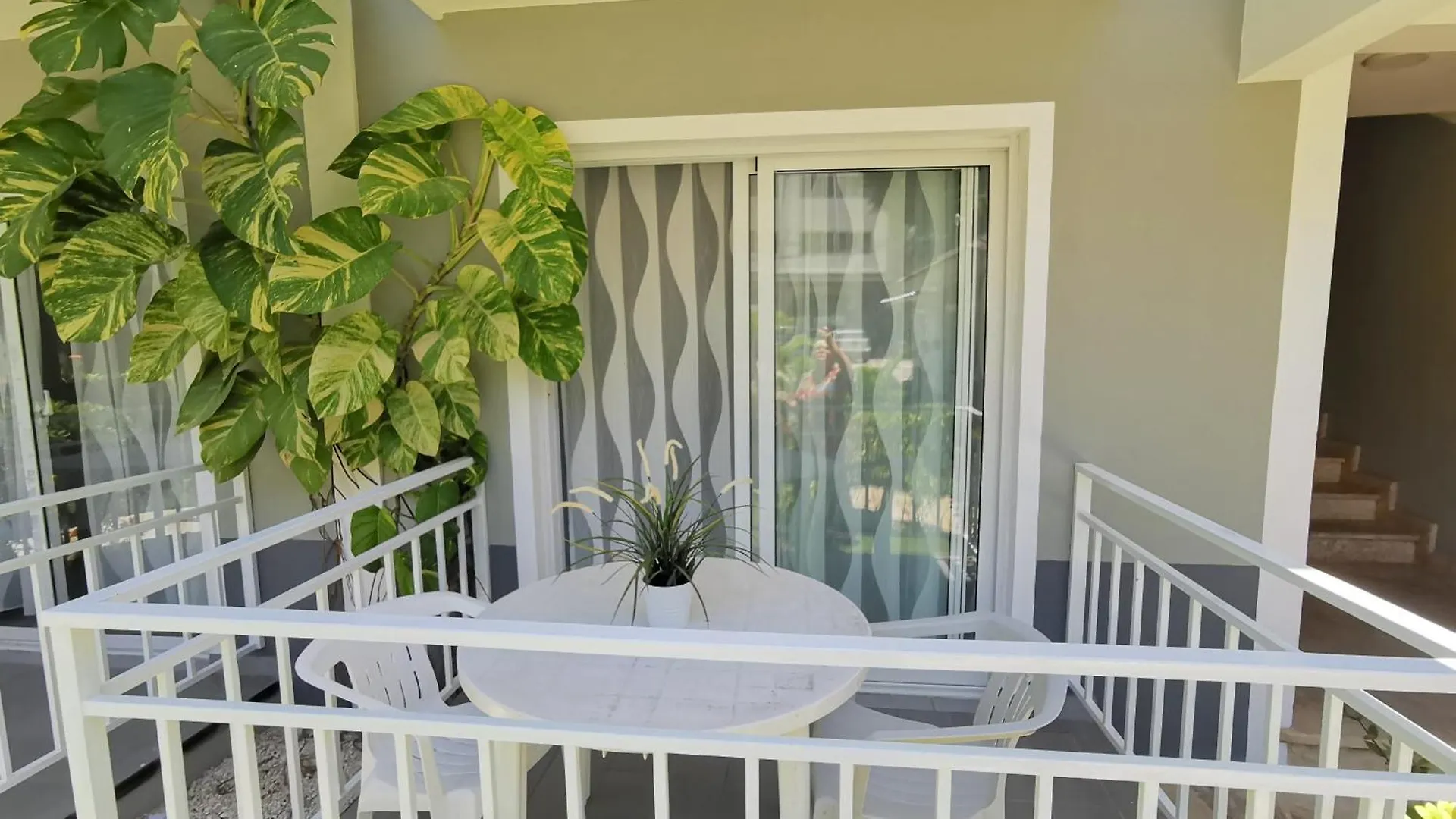 Suite Close To The Beach Punta Cana Aparthotel